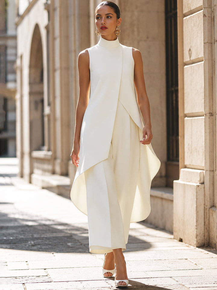 Catalina | Tuta elegante con collo alto e drappeggio asimmetrico