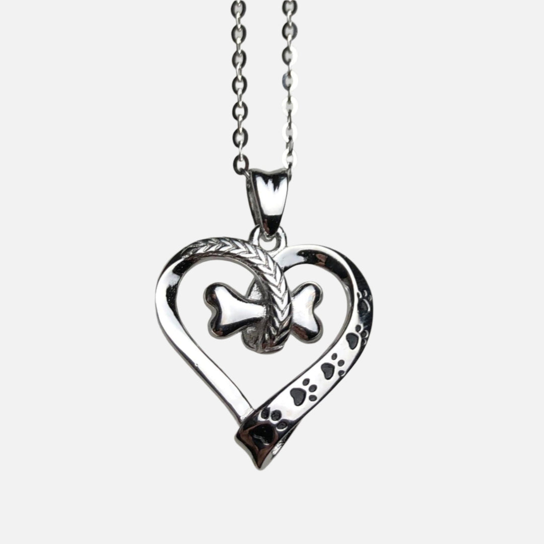 Collana con ciondolo a forma di zampa di cane e cuore in acciaio inossidabile