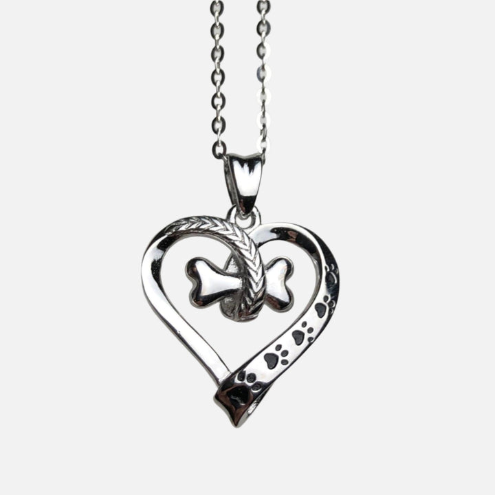 Collana con ciondolo a forma di zampa di cane e cuore in acciaio inossidabile